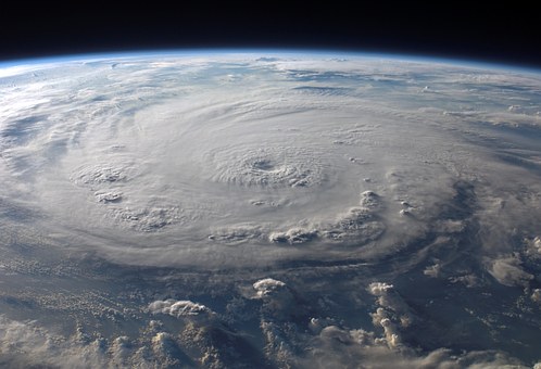  » L’ouragan Dorian, « un monstre absolu », se dirige vers la Floride