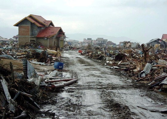  » Le bilan du séisme et du tsunami s’alourdit en Indonésie avec 1 234 morts