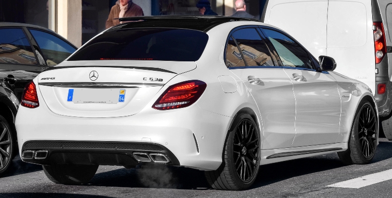  » Mercedes vise la neutralité carbone de sa flotte d’ici 2022